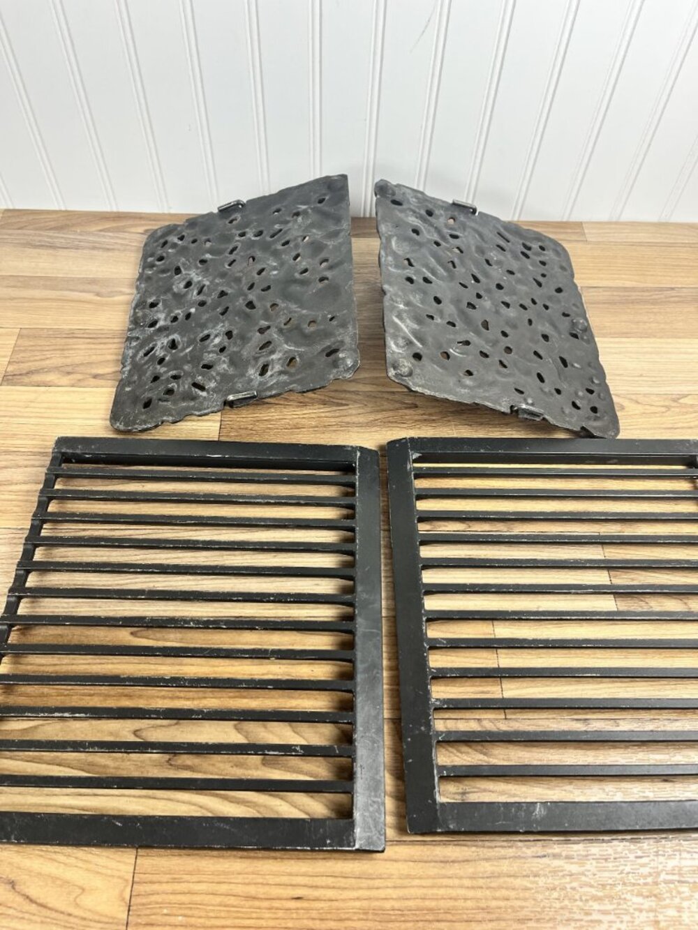 Jenn Air Range Set of 2 Cast Iron Lava Rock Grill & Grates with Handles Vtg - Picture 9 of 9
